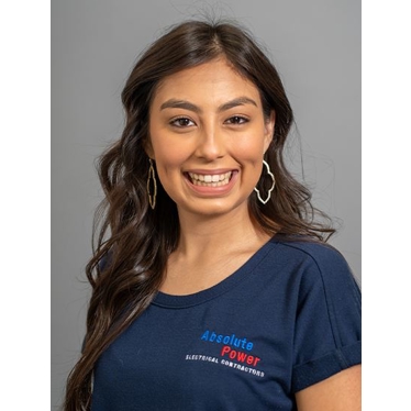 Mia  Salinas Photo